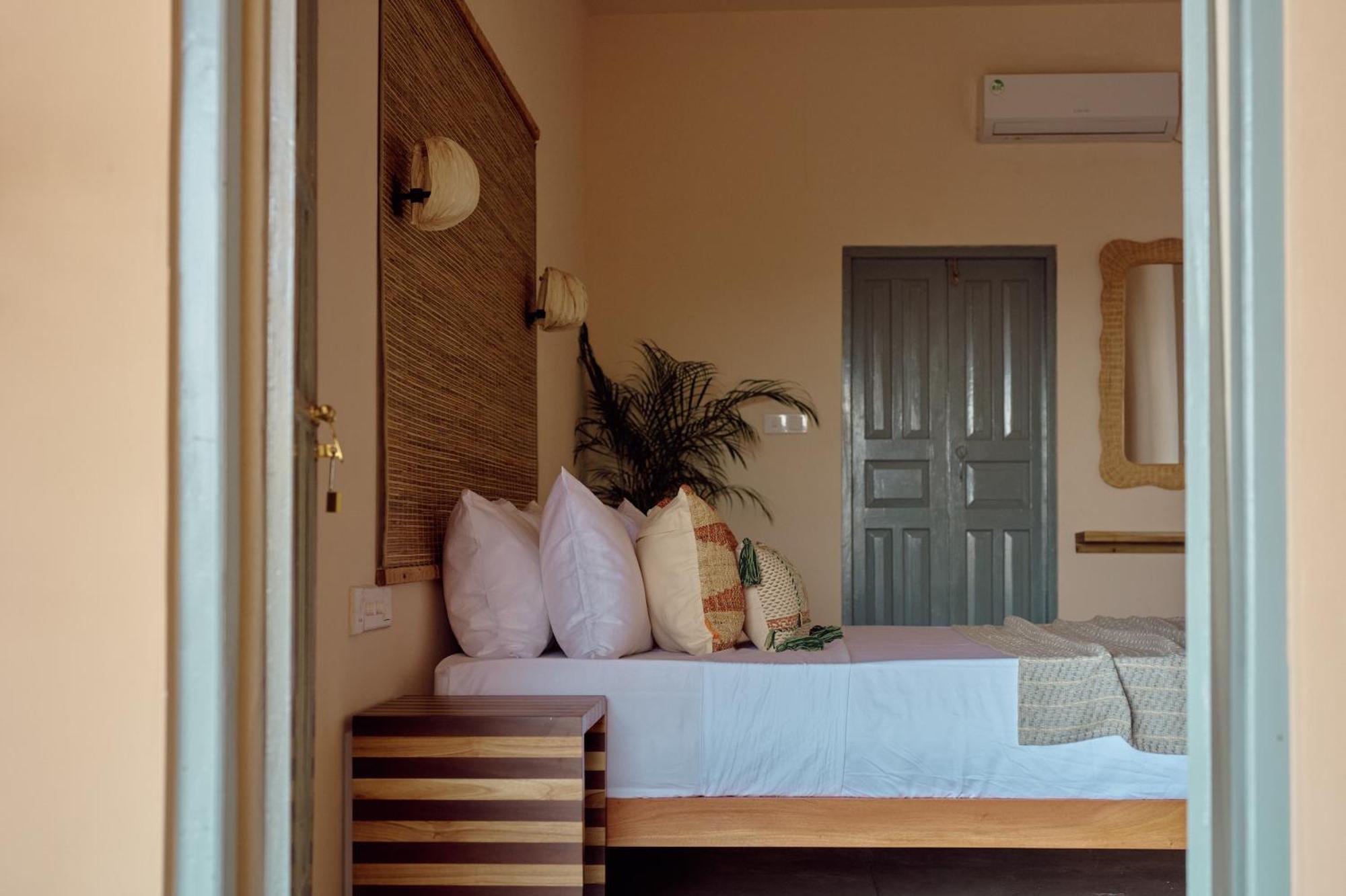 Gitano Surf Ahangama Beachfront Kültér fotó