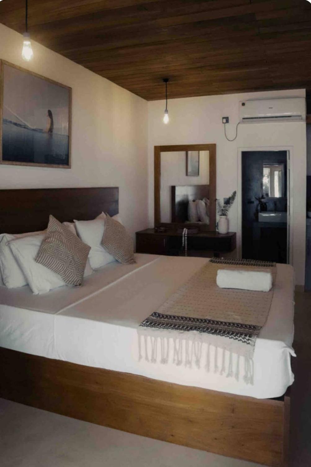 Gitano Surf Ahangama Beachfront Kültér fotó
